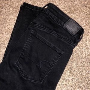 AEO Hi-Rise Jegging proper black